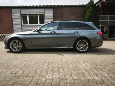Używany Mercedes C43 AMG AMG 367 KM (269 kW) 2017 Szary Sedan/Limuzyna