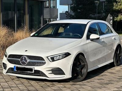 Weiß Gebraucht 2019 Mercedes A220 AMG line Limousine | 24.200 € (Etwas zu teuer)