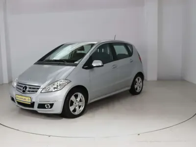 Gebraucht Mercedes A180 Avantgarde 109 PS (80 kW) 2010 Grau Limousine