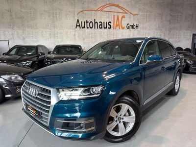 Second-hand Audi Q7 Ambiente 231 CP (169 kW) 2019 Albastru SUV