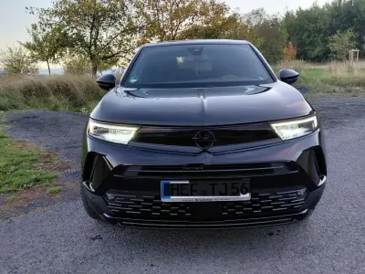 Gebraucht Opel Mokka Ultimate 136 PS (100 kW) 2024 Schwarz SUV