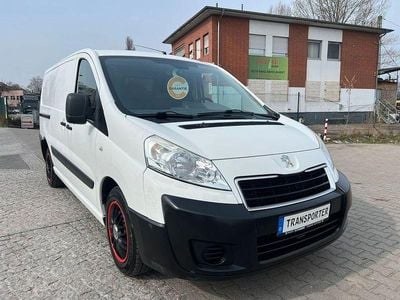 Gebraucht Peugeot Expert 128 PS (94 kW) 2012 Weiß Van