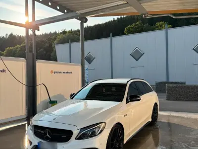 Gebraucht Mercedes C43 AMG AMG 367 PS (269 kW) 2016 Weiß Kombi