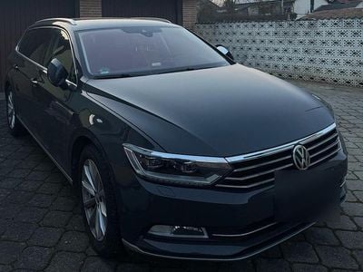 Gebraucht VW Passat 140 PS (102 kW) 2015 Grau Kombi