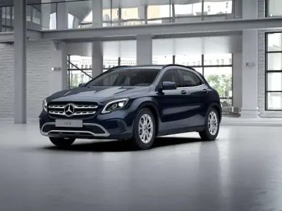 Gebraucht Mercedes GLA180 122 PS (89 kW) 2018 Blau SUV
