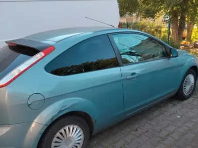 Gebraucht Ford Focus 80 PS (58 kW) 2008 Blau Coupé