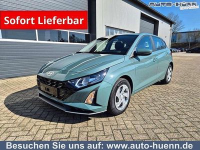 Neu Hyundai i20 90 PS (66 kW) 2026 Mangrove green Kleinwagen