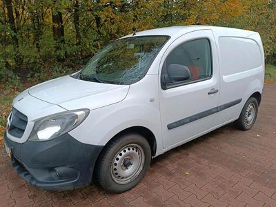 Mercedes Citan 111