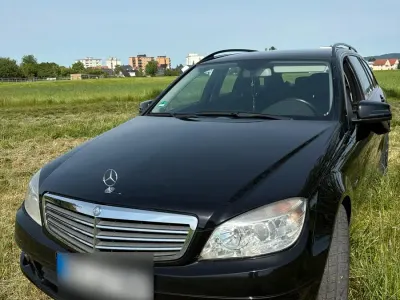 Gebraucht Mercedes C200 136 PS (100 kW) 2011 Schwarz Kombi