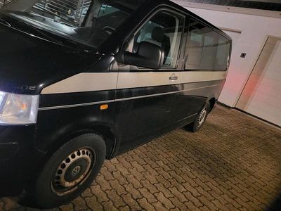 Schwarz Gebraucht 2007 VW Multivan Startline Van | 10.990 €