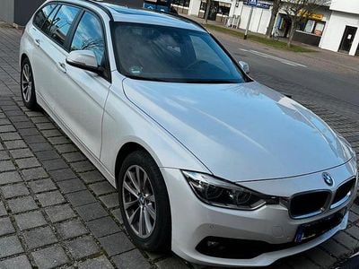Gebraucht BMW 320 Advantage 190 PS (139 kW) 2019 Weiß Kombi