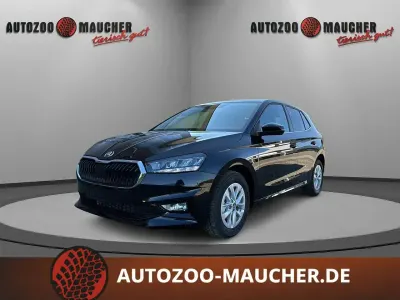 Neu Skoda Fabia Selection 95 PS (69 kW) 2025 Blackmagic perleffekt Limousine