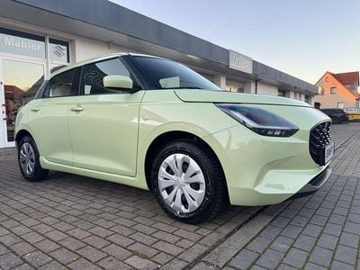 Gebraucht Suzuki Swift Club 83 PS (61 kW) 2025 Gelb Limousine