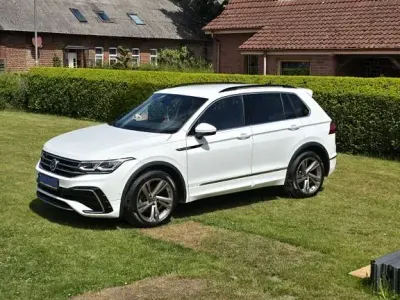 Gebraucht VW Tiguan R-line 150 PS (110 kW) 2021 Weiß SUV