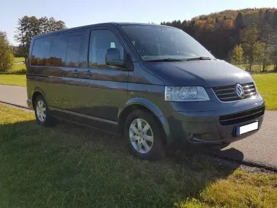 Używany VW Caravelle 130 KM (95 kW) 2009 Szary Van