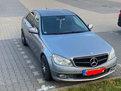 Gebraucht Mercedes C200 184 PS (135 kW) 2007 Grau Limousine