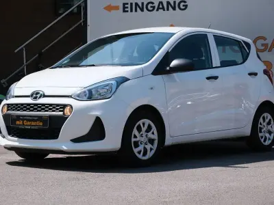 Gebraucht Hyundai i10 67 PS (49 kW) 2019 Weiß Kleinwagen