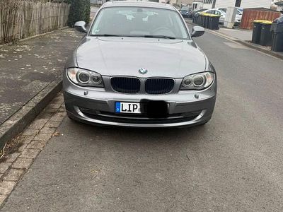 Gebraucht BMW 118 143 PS (105 kW) 2010 Grau Kleinwagen