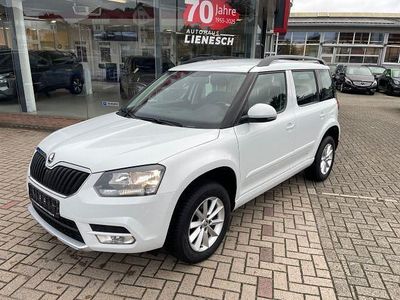 Weiß Gebraucht 2015 Skoda Yeti Ambition SUV | 11.495 € (Teuer)