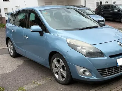 Gebraucht Renault Scénic Luxe 131 PS (96 kW) 2009 Blau Van / Kleinbus