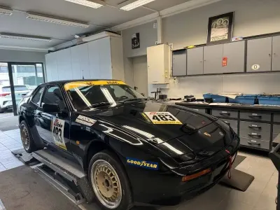 Gebraucht Porsche 944 Turbo 220 PS (161 kW) 1986 A1 schwarz Coupé