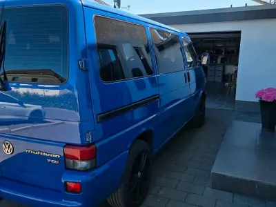 Gebraucht VW Multivan 151 PS (111 kW) 1998 Blau Van / Kleinbus