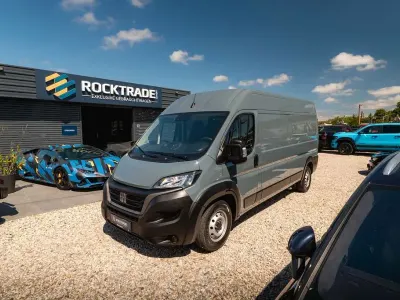 Gebraucht Fiat Ducato 179 PS (131 kW) 2024 Grau Van
