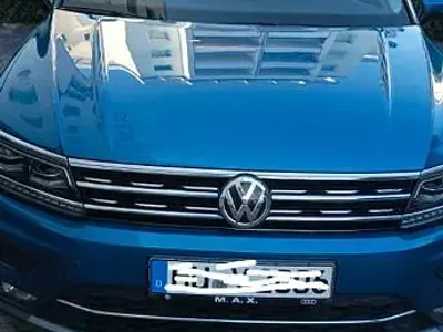Gebraucht VW Tiguan Highline 150 PS (110 kW) 2019 Blau SUV