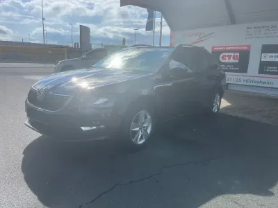 Gebraucht Skoda Octavia Ambition 116 PS (85 kW) 2020 Schwarz Kombi