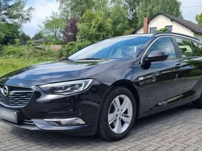 Gebraucht Opel Insignia Business Edition 170 PS (125 kW) 2019 Schwarz Kombi