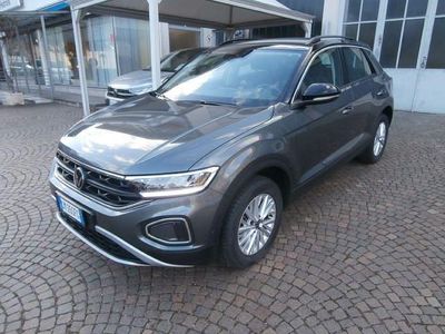 Gebraucht VW T-Roc Life 150 PS (110 kW) 2022 Grau SUV
