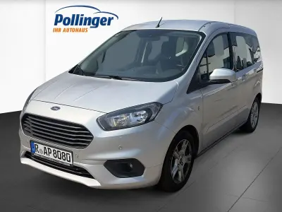 Gebraucht Ford Tourneo Courier 101 PS (74 kW) 2018 Polarsilber metallic Van / Kleinbus