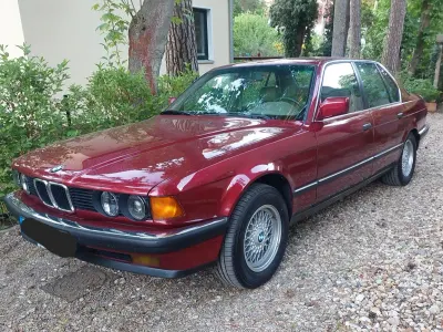 Gebraucht BMW 730 188 PS (138 kW) 1991 Rot Limousine