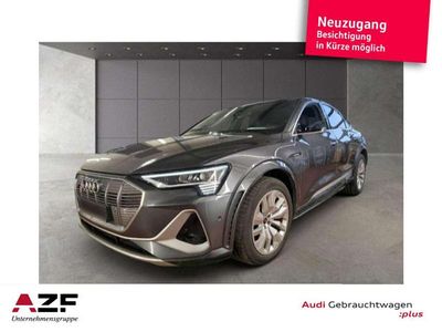 Usata Audi e-tron Ambiente 369 kW (503 CV) 2022 Grigio SUV
