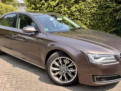 Gebraucht Audi A8 302 PS (222 kW) 2014 Bronze Limousine