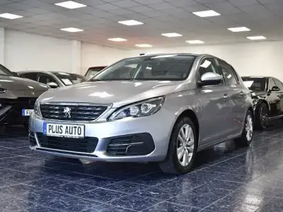 Usata Peugeot 308 Active 110 CV (80 kW) 2021 Grigio Berlina