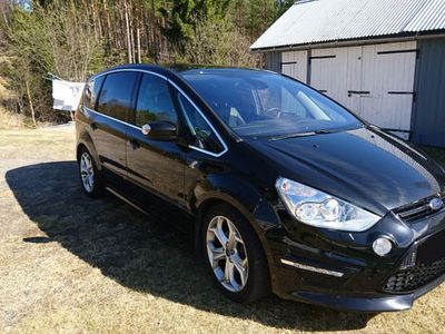 Gebraucht Ford S-MAX Titanium S 163 PS (119 kW) 2013 Schwarz metallic Van / Kleinbus