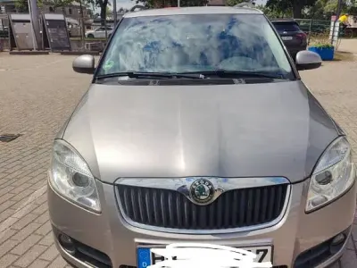 Gebraucht Skoda Fabia Ambiente 69 PS (50 kW) 2010 Beige Kombi