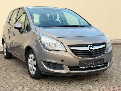Gebraucht Opel Meriva Edition 120 PS (88 kW) 2015 Braun Van / Kleinbus
