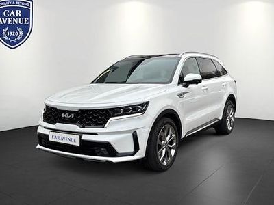 Weiß schwarz Gebraucht 2023 Kia Sorento Platinum SUV | 46.990 € (Teuer)