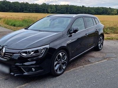 Second-hand Renault Mégane GrandTour Bose Edition 163 CP (119 kW) 2018 Negru Break