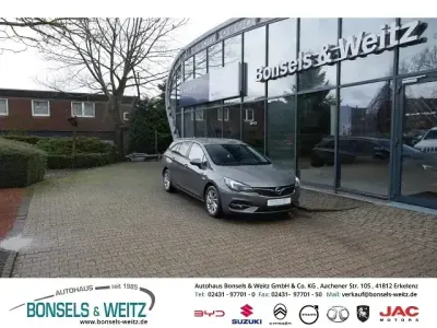 Usata Opel Astra Edition 105 CV (77 kW) 2020 Grigio Station wagon