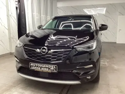 Gebraucht Opel Grandland X 181 PS (133 kW) 2019 Schwarz SUV