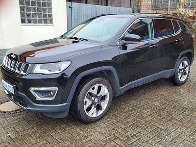 Gebraucht Jeep Compass Limited 170 PS (125 kW) 2018 Diamond black crystal p/c SUV