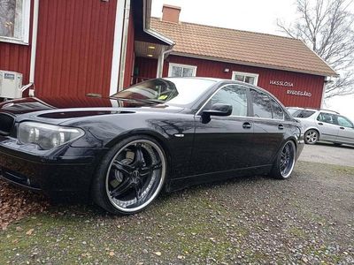 Schwarz Gebraucht 2002 BMW 745 Performance Limousine | 8.200 € (Teuer)