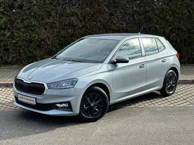 Neu Skoda 105 95 PS (69 kW) 2026 Silber Limousine