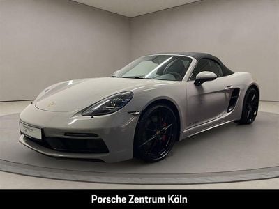 Porsche 718 Boxster