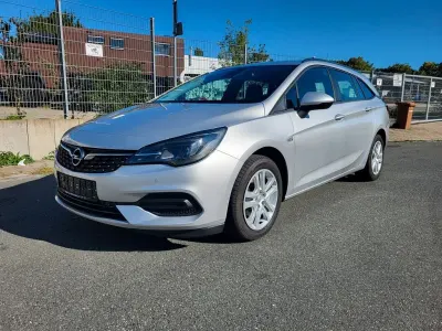 Gebraucht Opel Astra 105 PS (77 kW) 2020 Grau Kombi