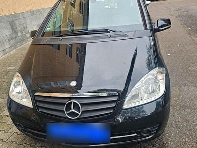 Gebraucht Mercedes A180 Avantgarde 109 PS (80 kW) 2011 Schwarz Van / Kleinbus