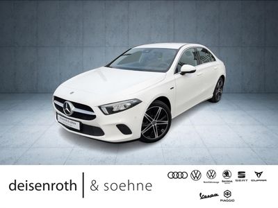 Gebraucht Mercedes A250 Progressive 218 PS (160 kW) 2020 Weiss Limousine